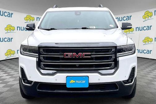 2022 GMC Acadia AT4