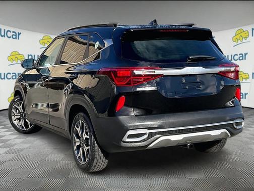2022 Kia Seltos EX