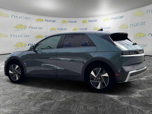 2026 Hyundai IONIQ 5 SE