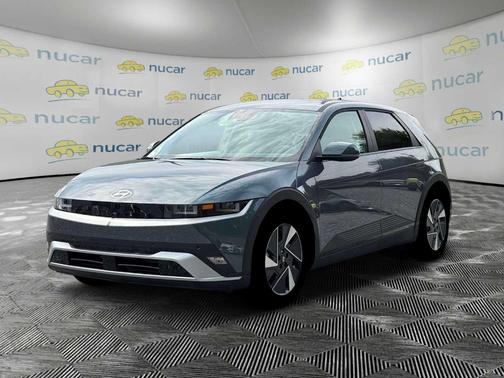 2026 Hyundai IONIQ 5 SE