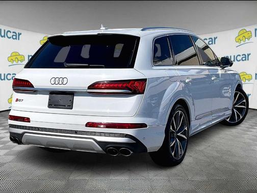 2022 Audi SQ7 4.0T Premium Plus