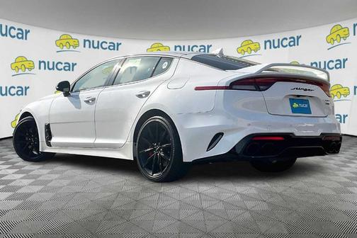 2022 Kia Stinger GT2