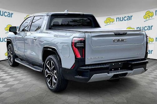 2024 GMC Sierra EV Denali