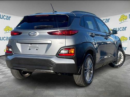 2021 Hyundai KONA SEL