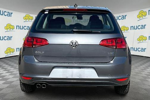 2015 Volkswagen Golf TDI SE 4-Door