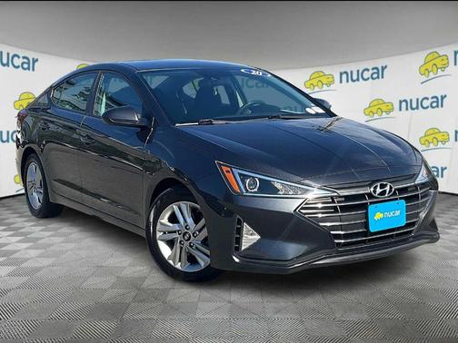 2020 Hyundai ELANTRA SEL