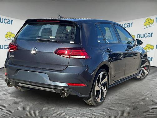 2018 Volkswagen Golf GTI 2.0T SE 4-Door