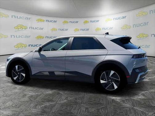 2025 Hyundai IONIQ 5 SE