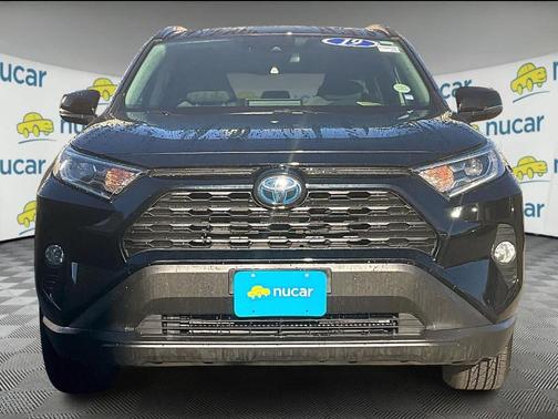 2019 Toyota RAV4 Hybrid XLE
