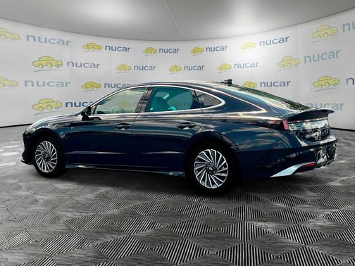 2025 Hyundai SONATA Hybrid SEL