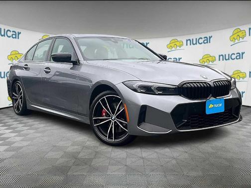 2023 BMW 330 i xDrive