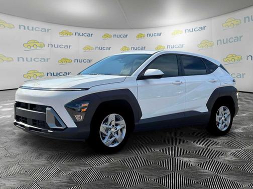 2026 Hyundai KONA SE