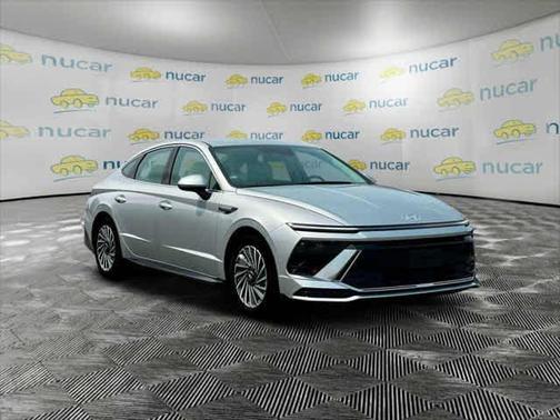 2025 Hyundai SONATA Hybrid Limited