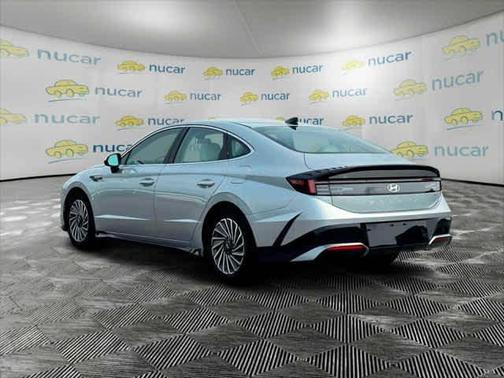 2025 Hyundai SONATA Hybrid Limited