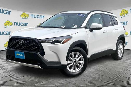 2023 Toyota Corolla Cross LE