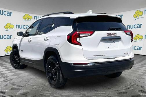 2022 GMC Terrain AT4