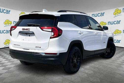 2022 GMC Terrain AT4
