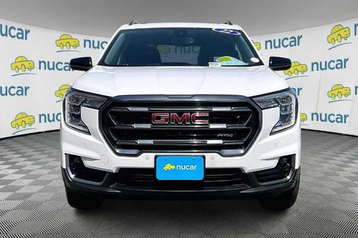 2022 GMC Terrain AT4