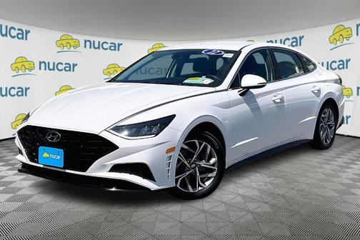 2022 Hyundai SONATA SEL