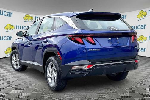 2022 Hyundai TUCSON SE