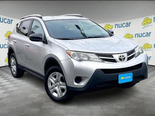 2015 Toyota RAV4 LE