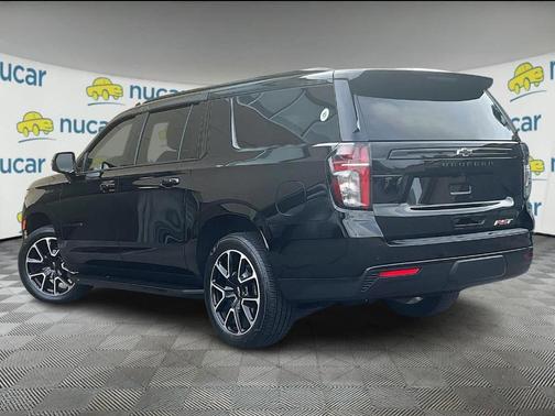 2024 Chevrolet Suburban RST