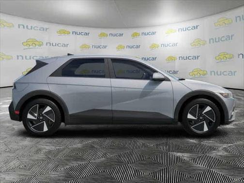 2025 Hyundai IONIQ 5 SE