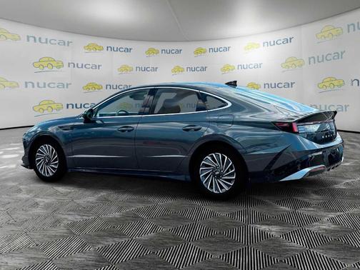 2024 Hyundai SONATA Hybrid Limited