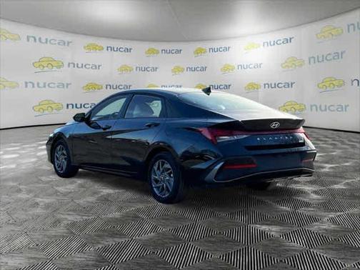 2025 Hyundai ELANTRA HEV Blue
