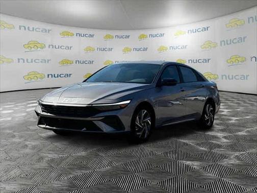 2025 Hyundai ELANTRA HEV SEL