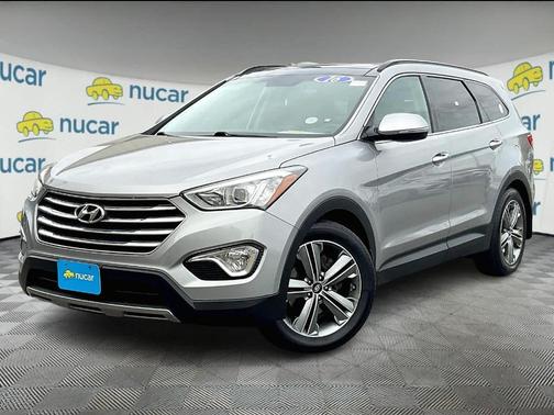 2016 Hyundai SANTA FE SE