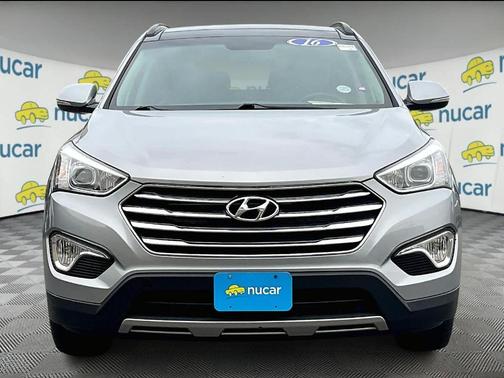 2016 Hyundai SANTA FE SE