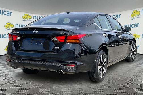 2021 Nissan Altima 2.5 SV