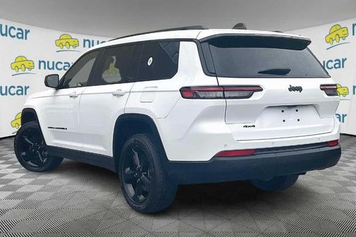 2023 Jeep Grand Cherokee L Laredo