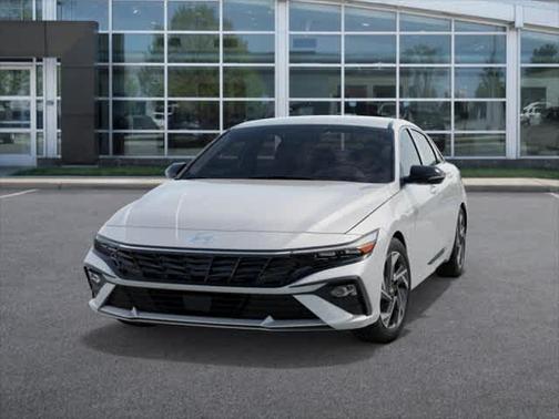 2025 Hyundai ELANTRA HEV SEL