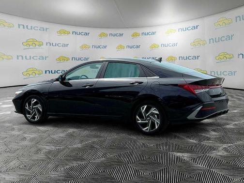 2025 Hyundai ELANTRA HEV Limited