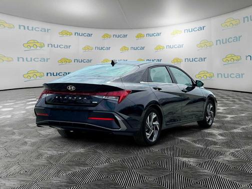 2025 Hyundai ELANTRA HEV Limited