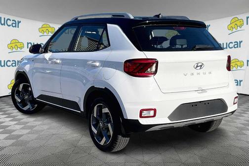 2025 Hyundai VENUE Limited