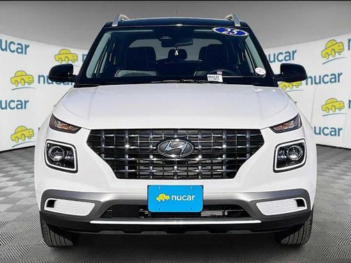 2025 Hyundai VENUE Limited