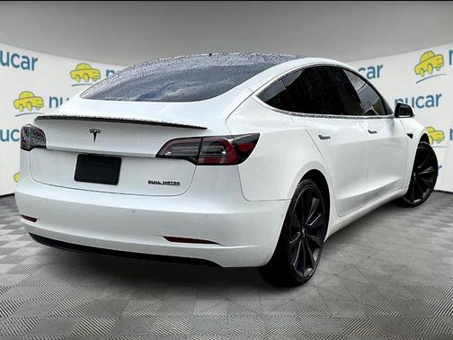 2020 Tesla Model 3 Performance