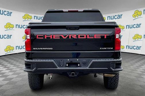 2022 Chevrolet Silverado 1500 Custom Trail Boss