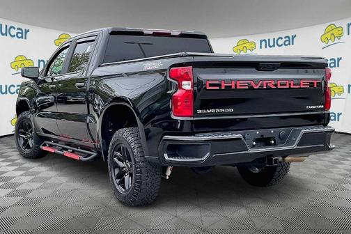 2022 Chevrolet Silverado 1500 Custom Trail Boss