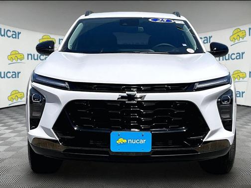 White 2025 Chevrolet Trax ACTIV