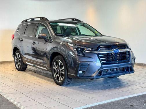 2023 Subaru Ascent Limited 8-Passenger
