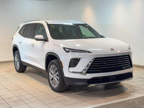 2025 Buick Enclave Preferred FWD