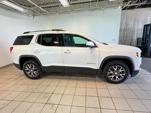 2022 GMC Acadia AWD SLE