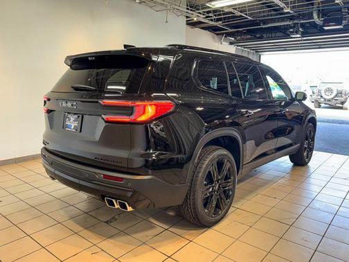 2026 GMC Acadia Elevation FWD