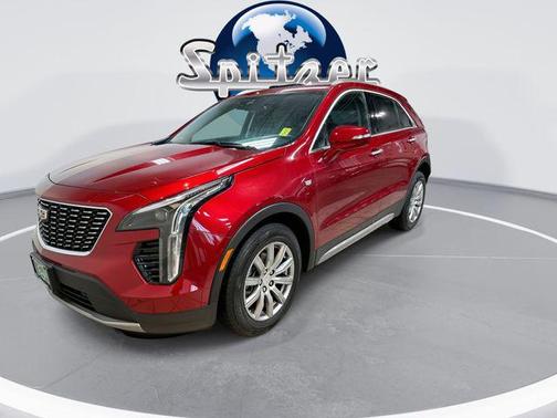 2021 Cadillac XT4 Premium Luxury
