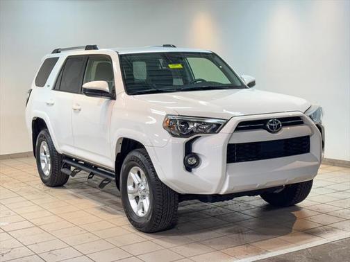 2022 Toyota 4Runner SR5
