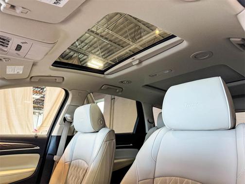 2022 Buick Enclave AWD Avenir